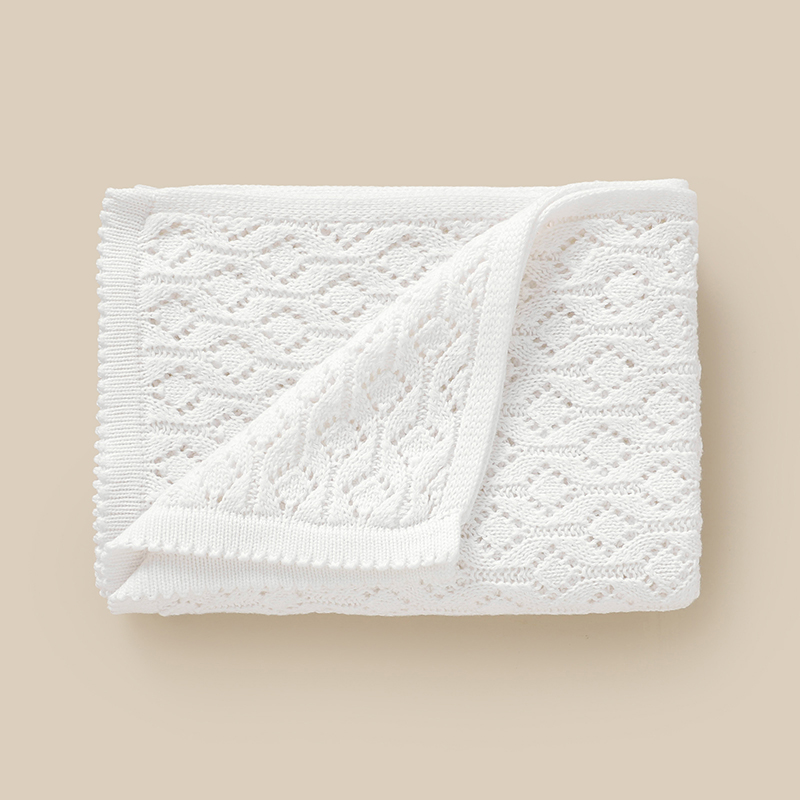 Coperte per Neonati in Maglia  - Baby Girl Nursery Quilt recensione e prezzo