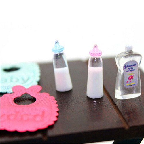 Set di bavaglini per shampoo,  - Baby Nursery Kit recensione e prezzo