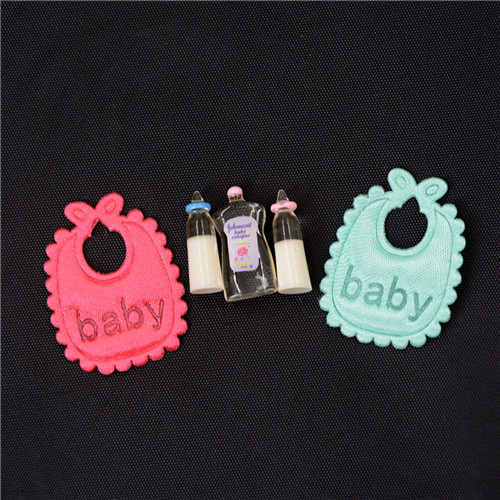 Set di bavaglini per shampoo,  - Baby Nursery Kit recensione e prezzo